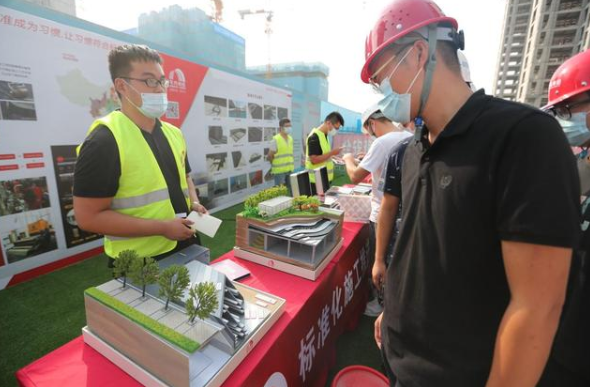 河南郑州市建设工程质量月启动 整装卫浴等展装配式建筑风采
