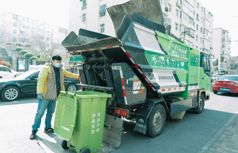 智能集成装配技术打造山东首座装配式智能垃圾分类回收屋