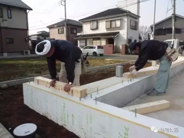 走进日本自建房施工场地，无可挑剔的盖房技术，令人震撼！