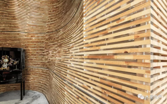 用木材描绘出的曲线空间|保利珠宝展厅