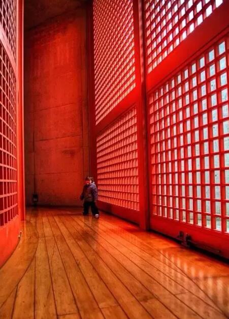 建筑里的中国红
